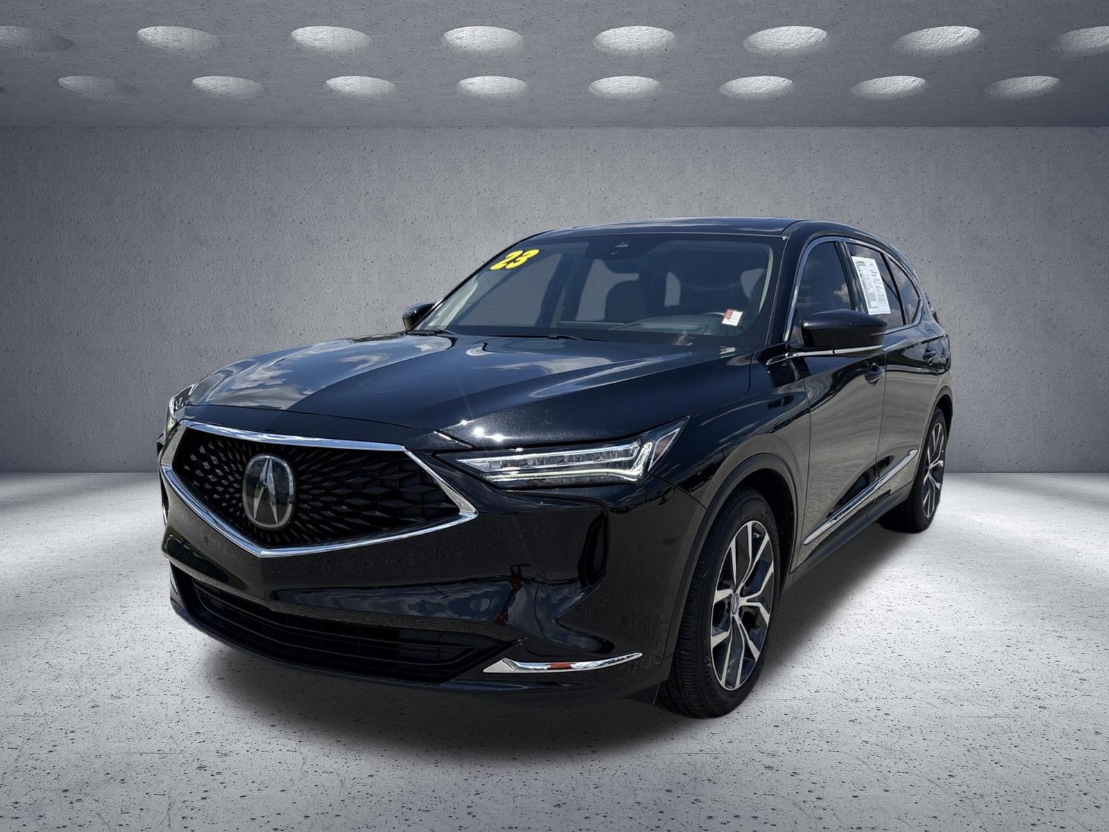 Used 2023 Acura MDX FWD w/ Technology Package image 2