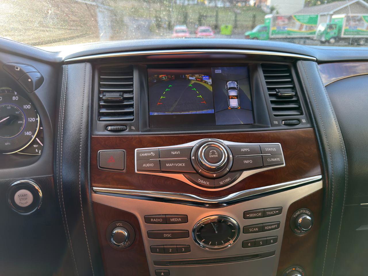 Used 2018 INFINITI QX80 4WD image 25