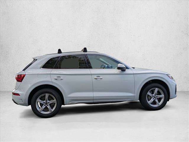 Used 2024 Audi Q5 2.0T Premium w/ Convenience Package AWD/4WD video 4