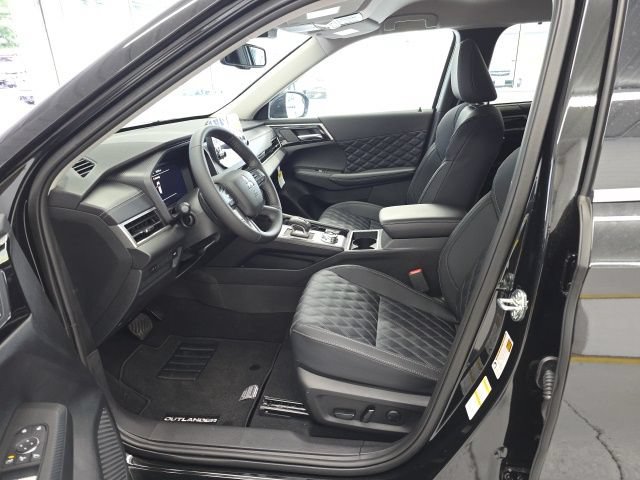 Used 2024 Mitsubishi Outlander SEL AWD/4WD image 21