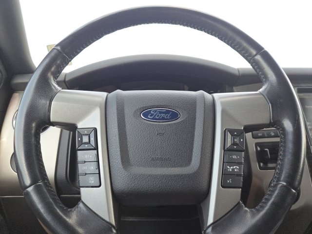 Used 2015 Ford Expedition Limited AWD/4WD image 18