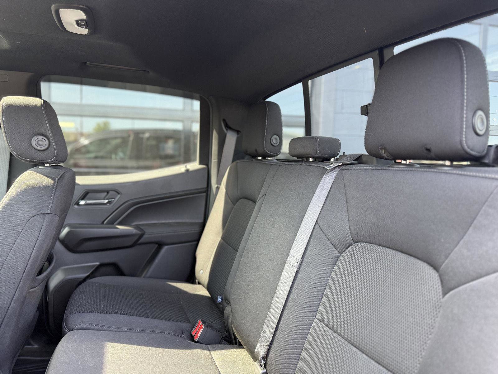 Used 2024 GMC Canyon Elevation w/ Convenience Package image 7