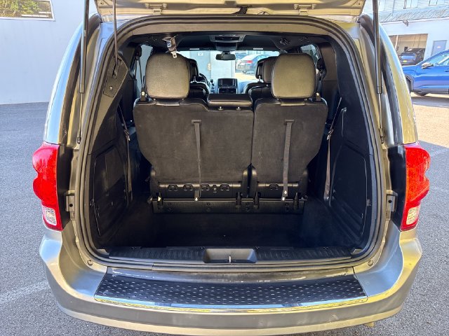 Used 2018 Dodge Grand Caravan GT FWD image 24