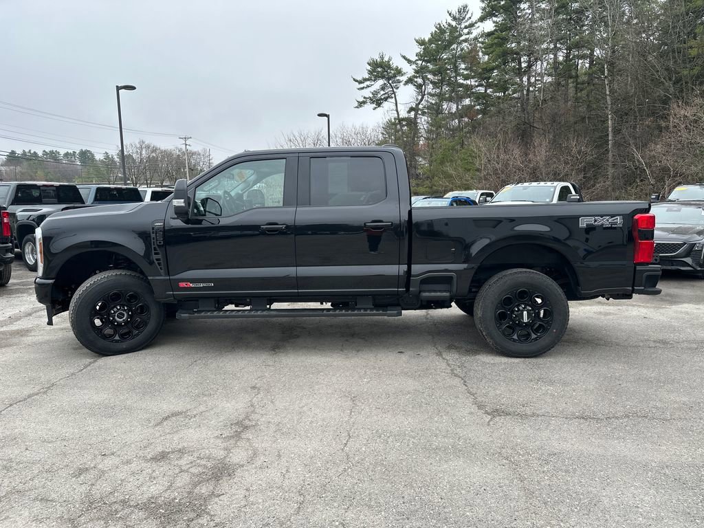 Used 2025 Ford F250 Lariat w/ Lariat Ultimate Package image 2