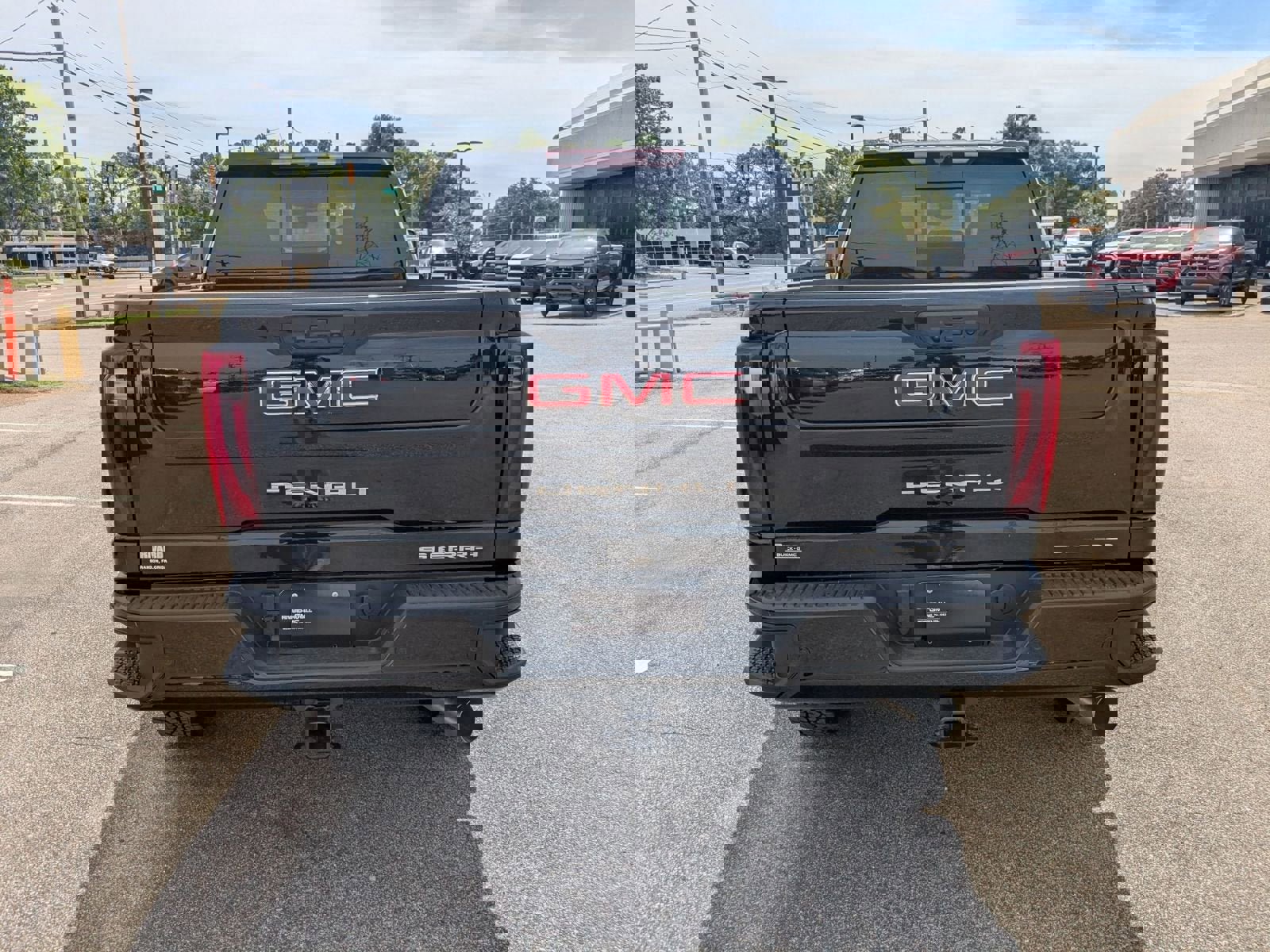 New 2025 GMC Sierra 2500 Denali w/ Denali Reserve Package image 5