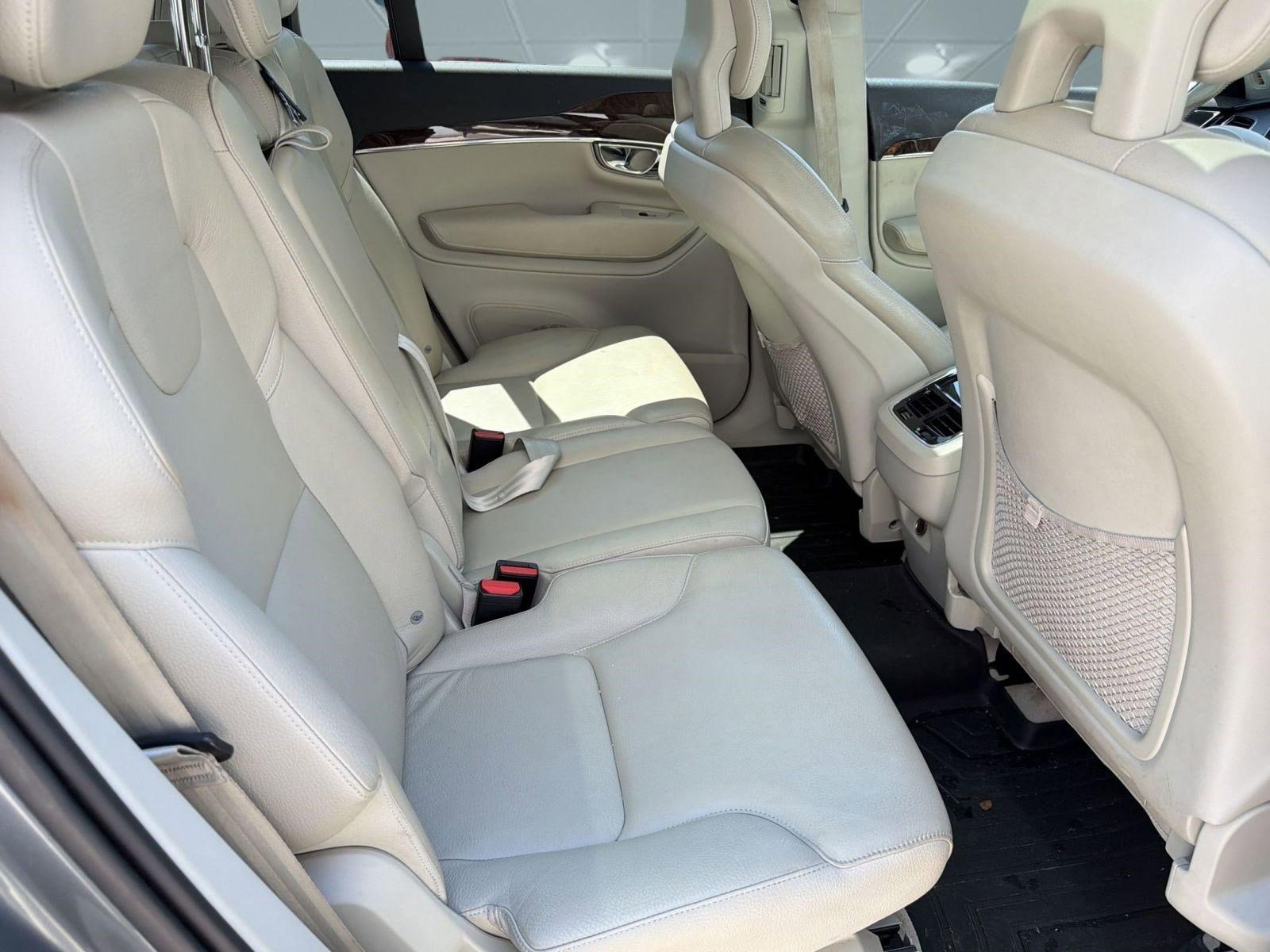 Used 2016 Volvo XC90 T6 Momentum image 29