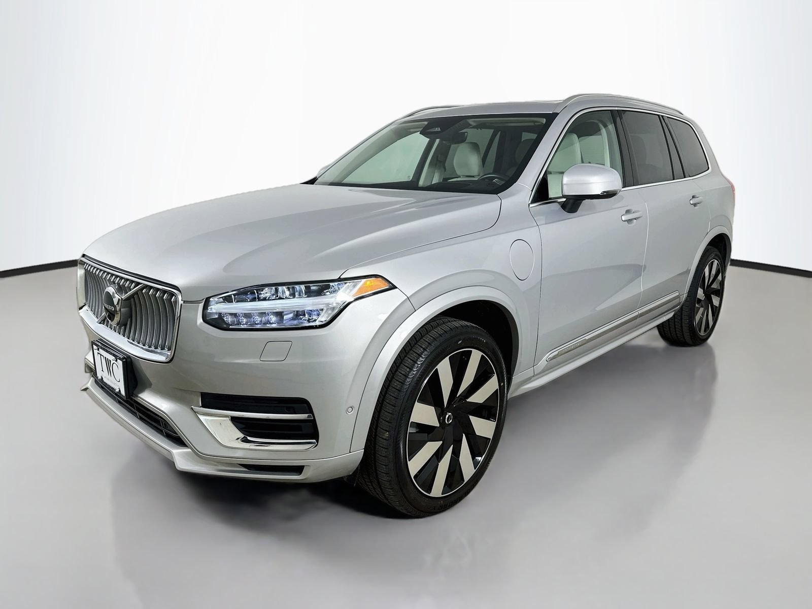 Used 2023 Volvo XC90 T8 Ultimate w/ Protection Package Premier