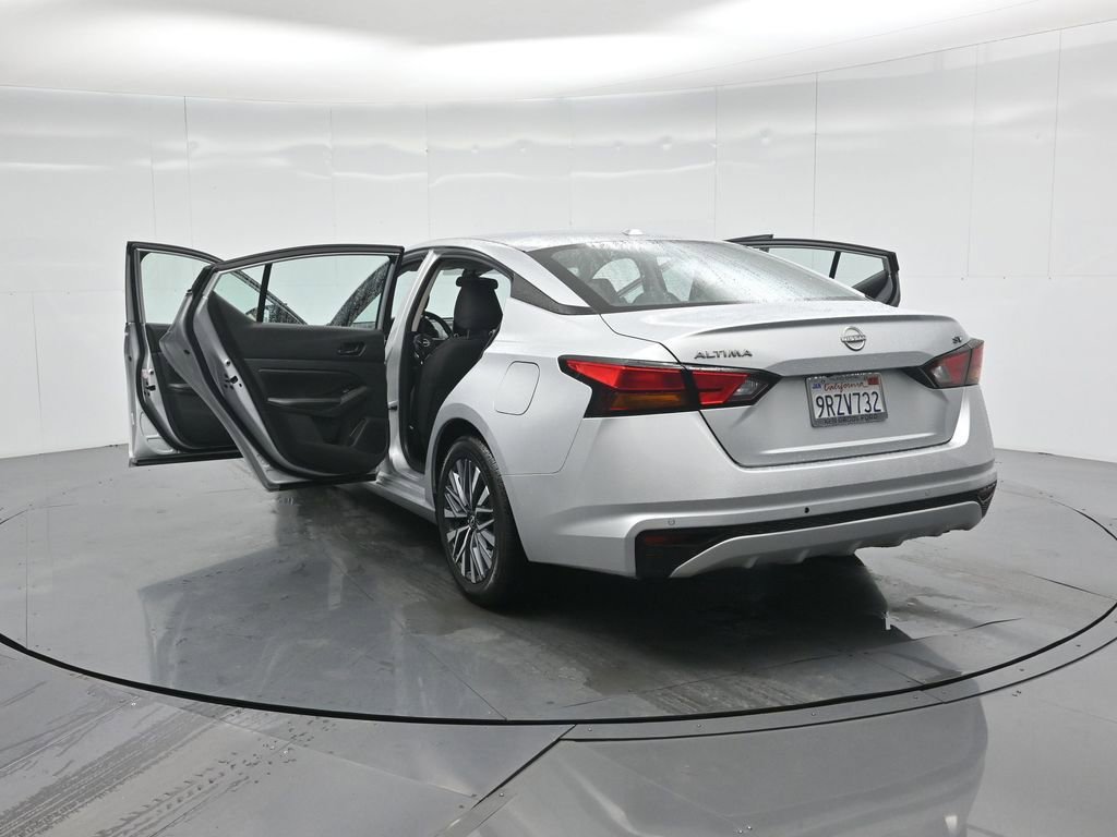 Used 2023 Nissan Altima 2.5 SV image 34