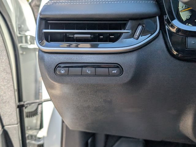 Used 2023 INFINITI QX60 Sensory w/ Vision Package FWD image 13