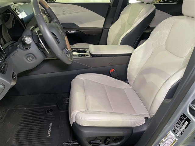 Used 2023 Lexus RX 350 image 16