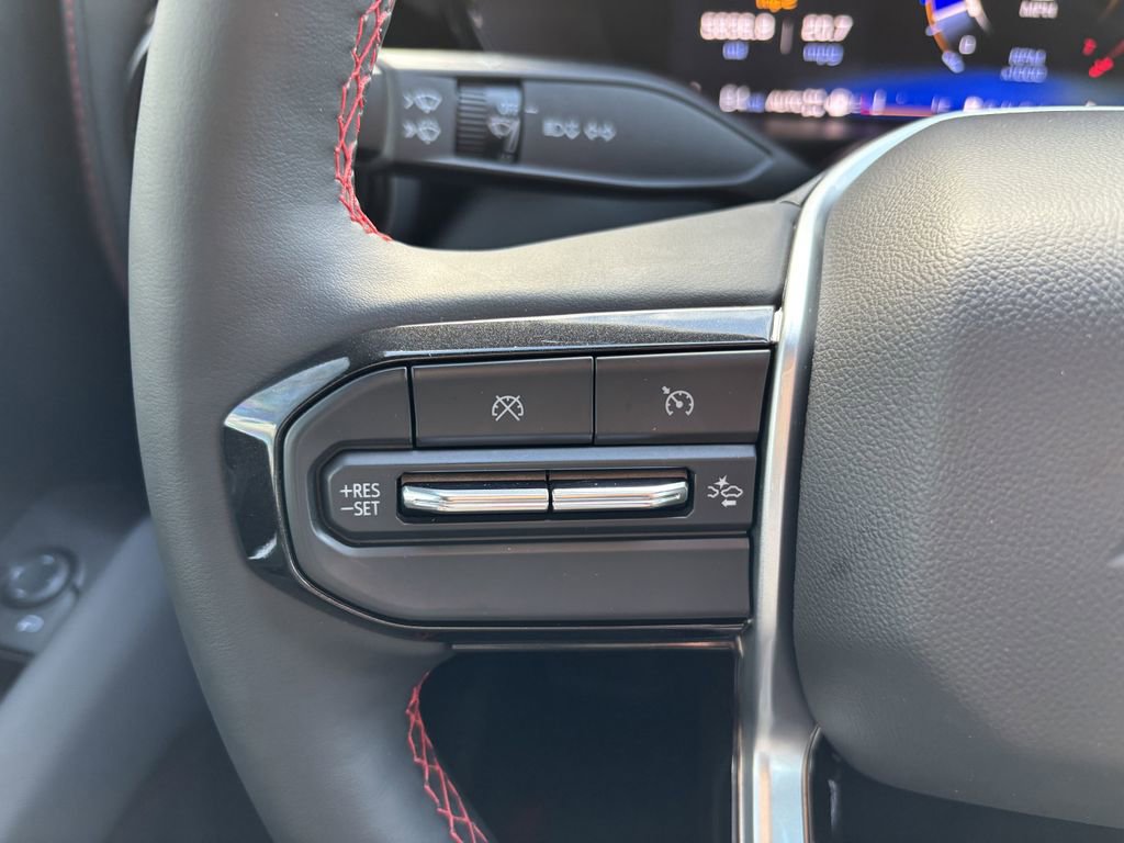 Used 2025 Chevrolet Colorado Z71 w/ Technology Package image 18