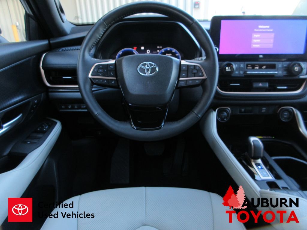 Certified 2025 Toyota Grand Highlander AWD Hybrid image 33