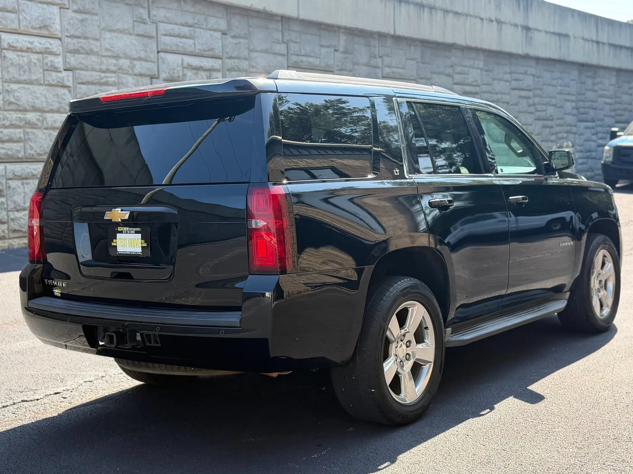 Used 2015 Chevrolet Tahoe LT RWD image 7