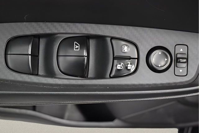 Used 2020 Nissan Sentra SV image 21