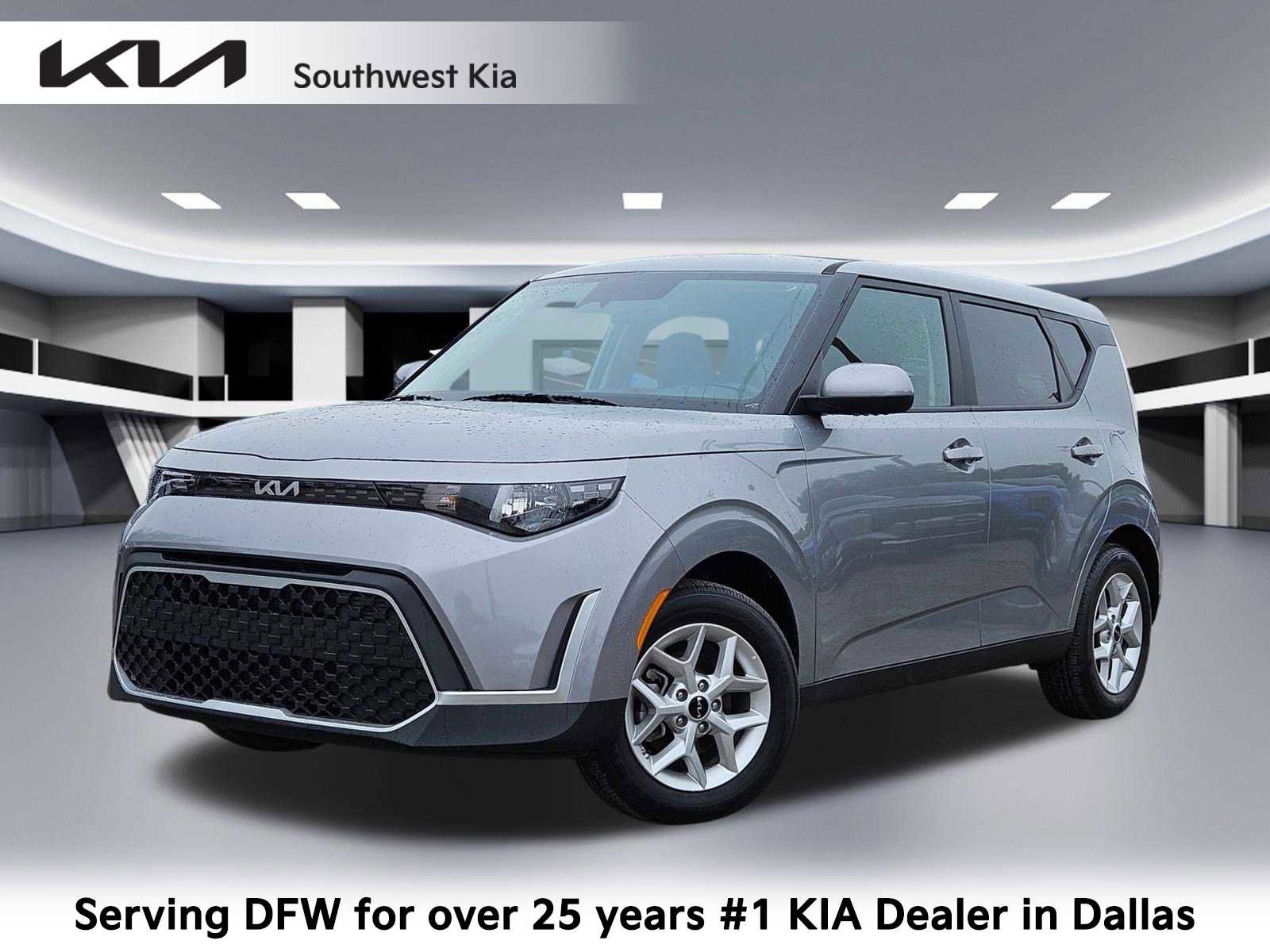 Certified 2025 Kia Soul LX w/ LX Technology Package FWD image 1