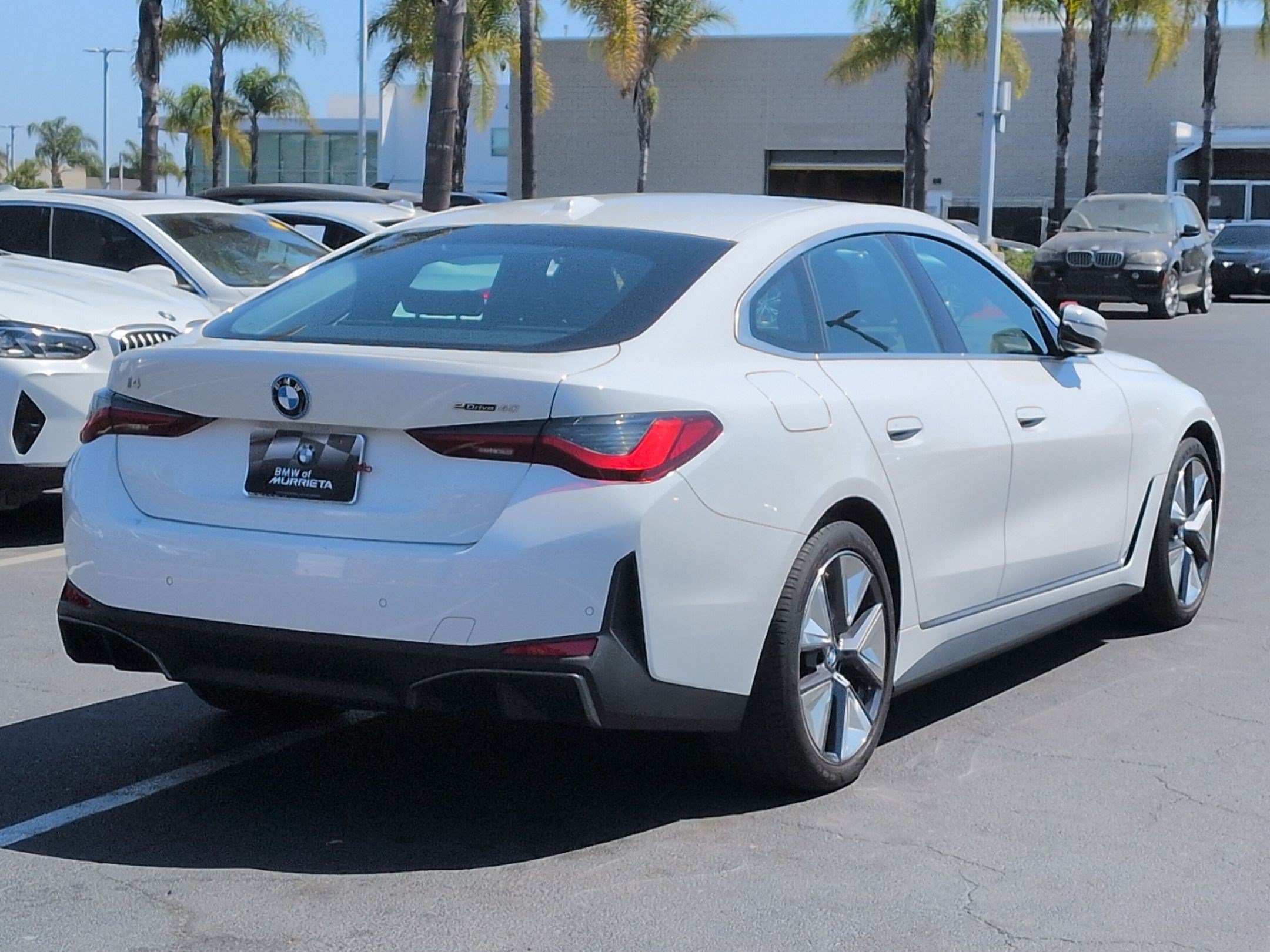 Certified 2025 BMW i4 eDrive40 w/ Premium Package RWD image 10