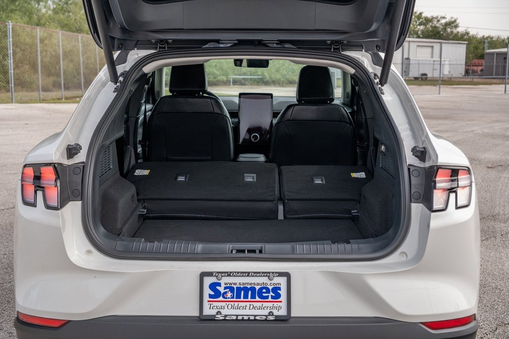 Used 2025 Ford Mustang Mach-E Premium image 26