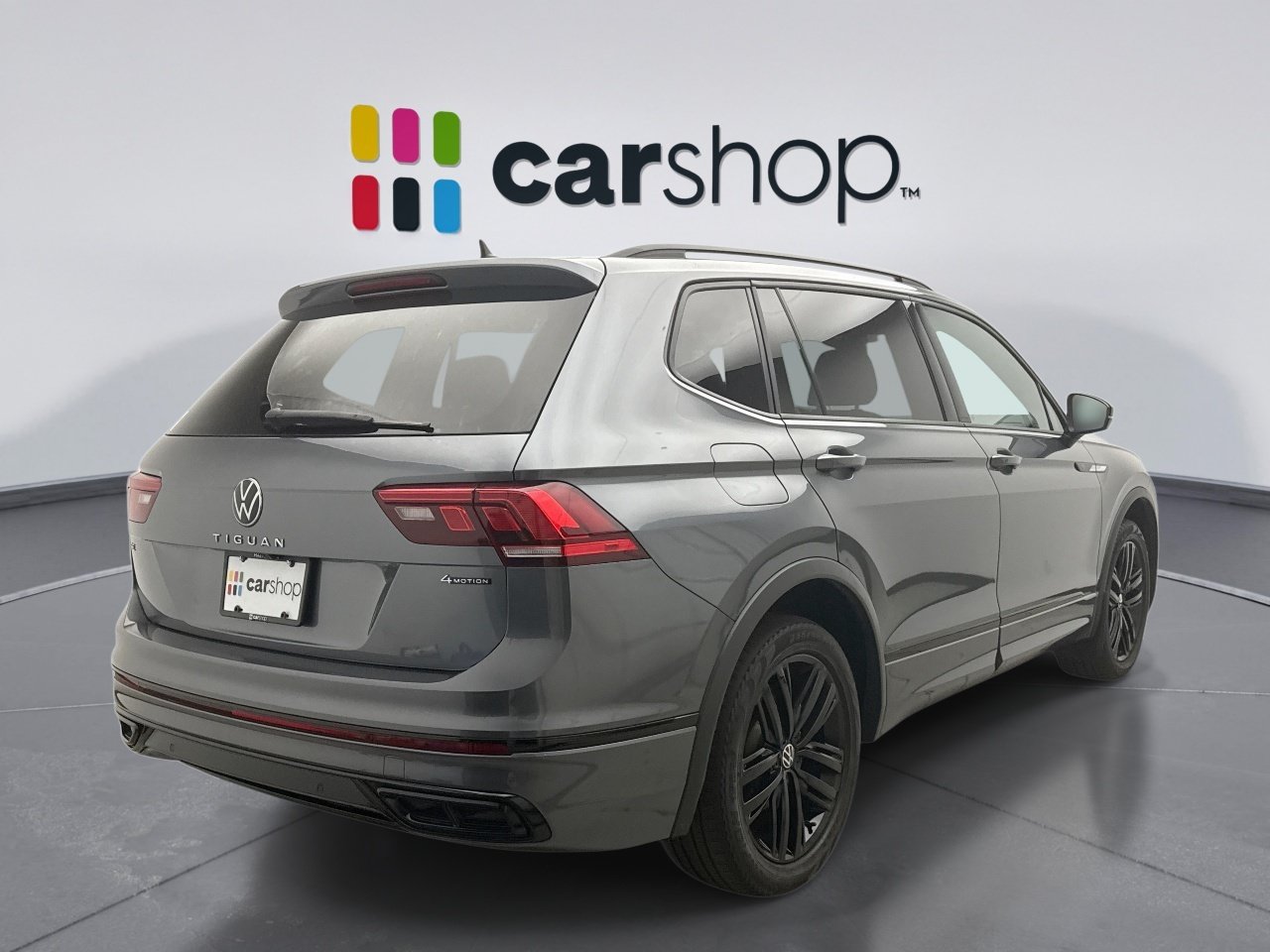 Used 2022 Volkswagen Tiguan SE R-Line AWD/4WD image 5