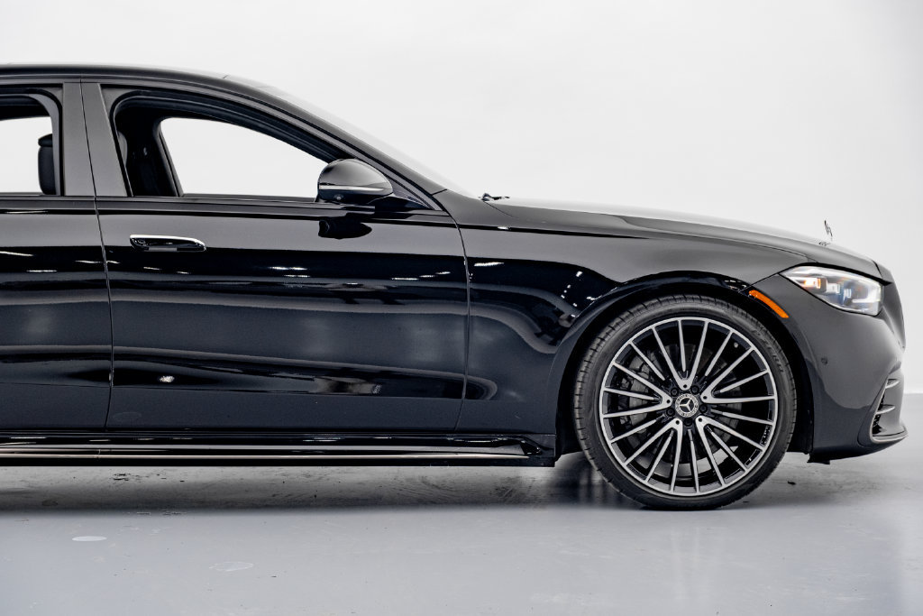 Used 2023 Mercedes-Benz S 580 4MATIC Sedan image 25