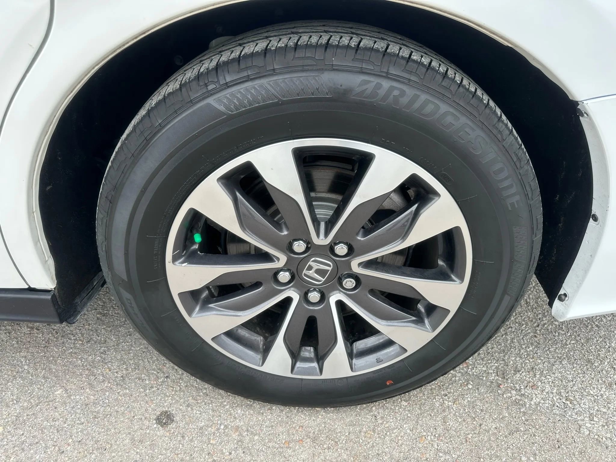 Used 2023 Honda Odyssey EX-L image 26