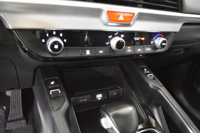 Used 2020 Kia Telluride S w/ S 8 Passenger Seating Package image 25