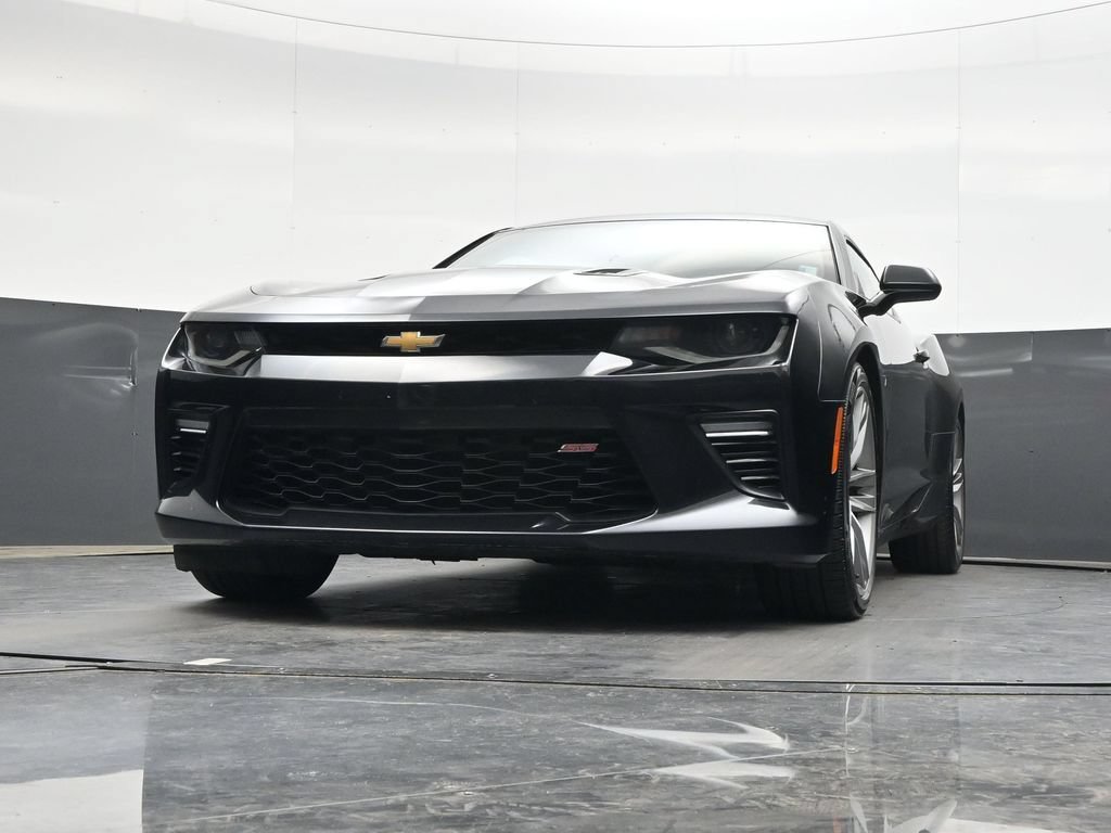 Used 2017 Chevrolet Camaro SS RWD image 37
