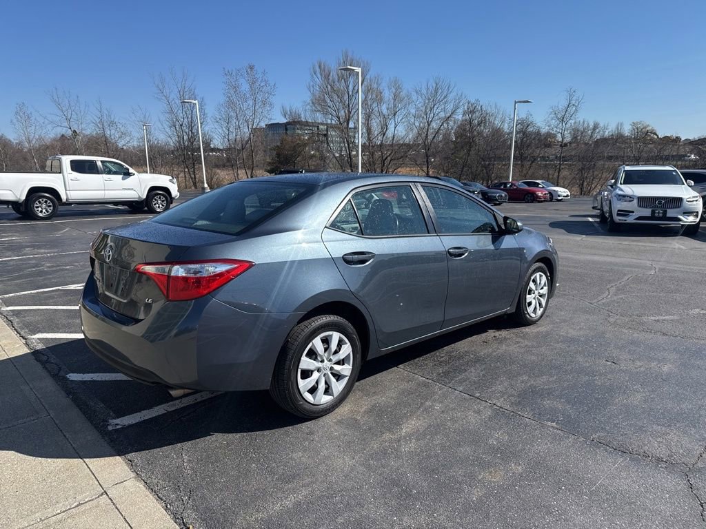 Used 2015 Toyota Corolla LE image 5