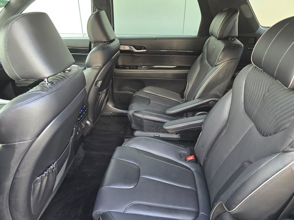 Used 2025 Hyundai Palisade Calligraphy image 15