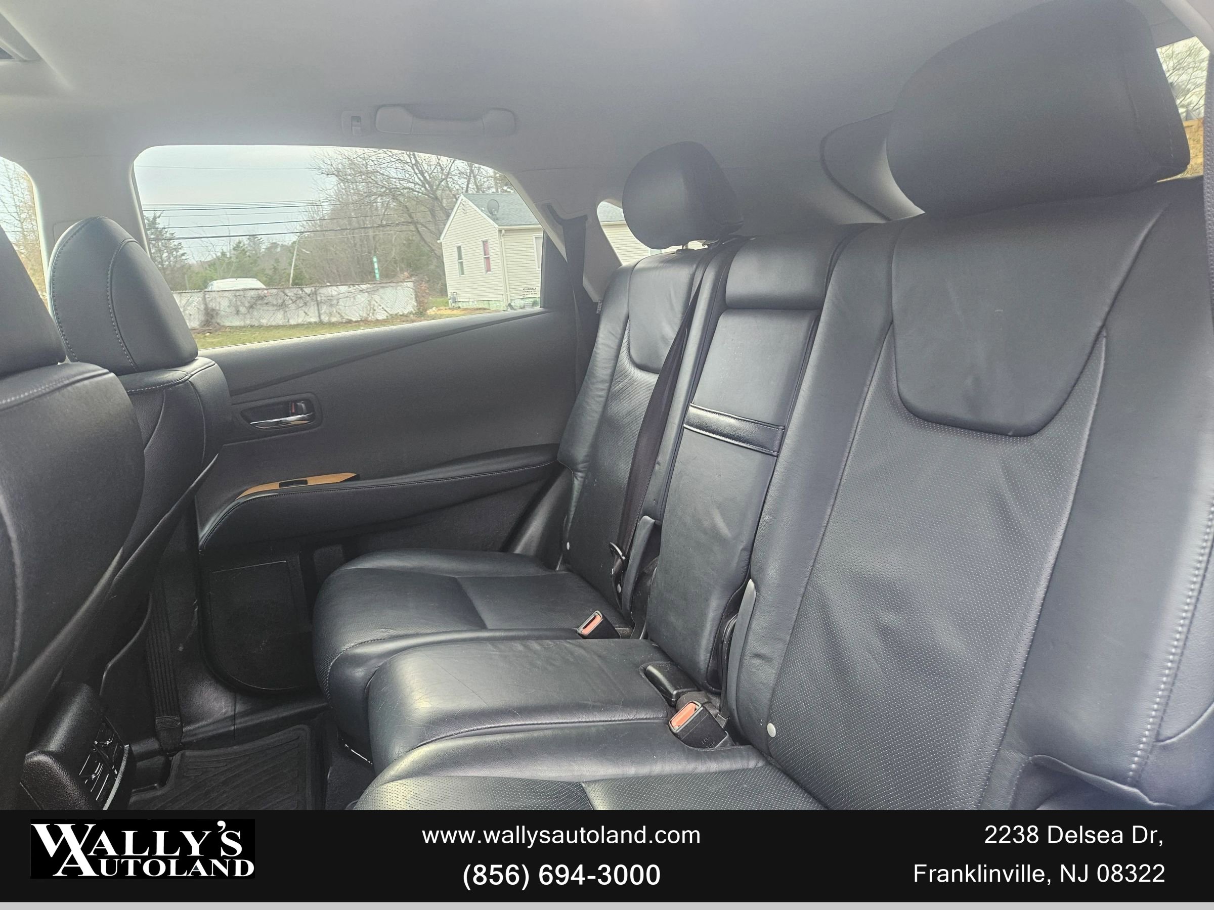 Used 2015 Lexus RX 450h AWD image 9