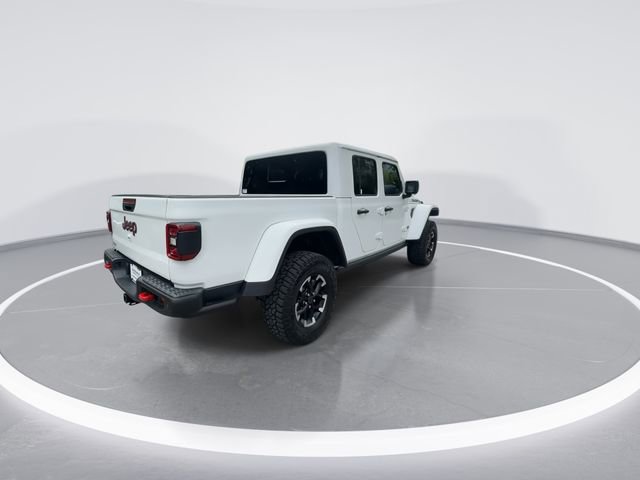 Used 2024 Jeep Gladiator Rubicon AWD/4WD image 8