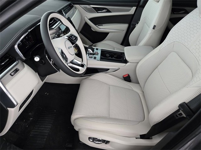New 2026 Jaguar F-PACE R-Dynamic S image 10