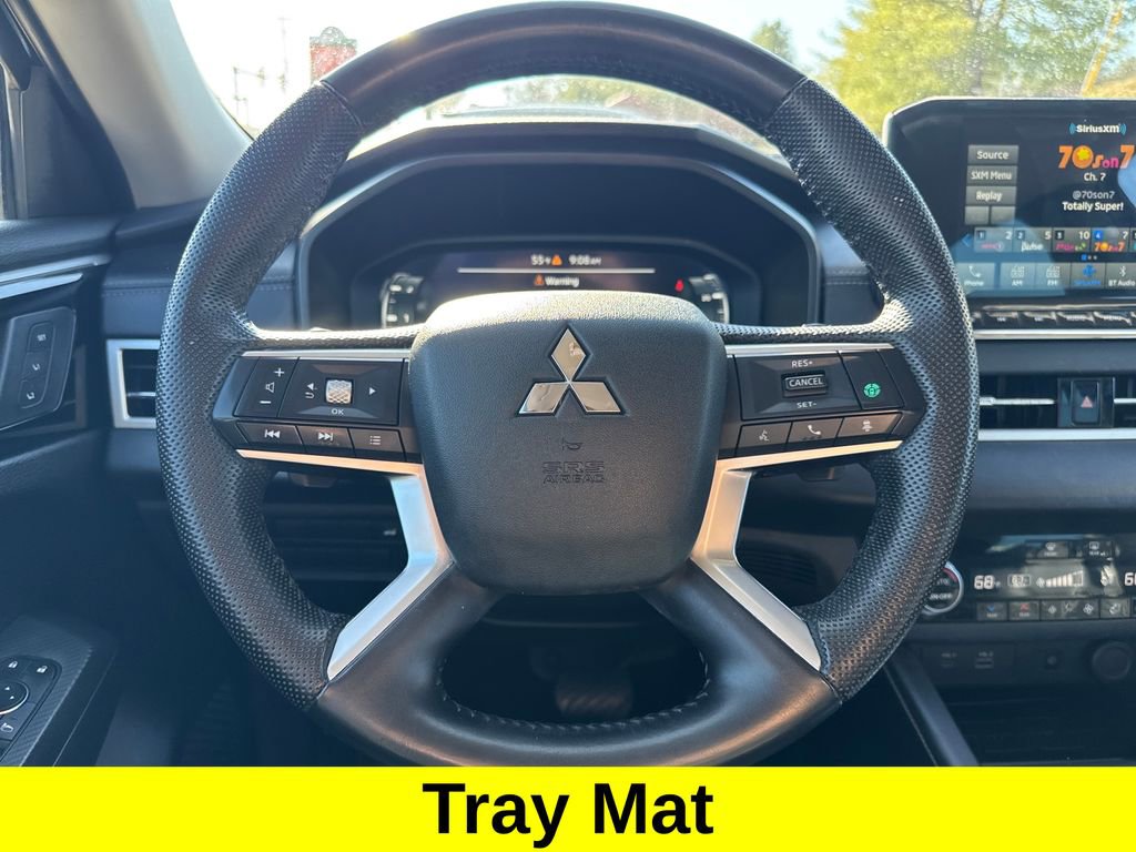 Used 2023 Mitsubishi Outlander SEL image 14