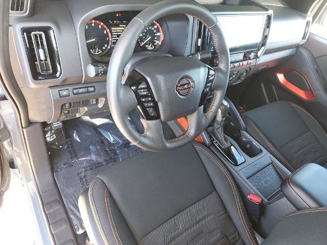 Certified 2025 Nissan Frontier Pro-X w/ Pro Convenience Package image 11