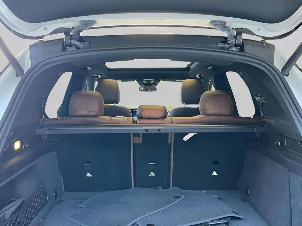 Used 2024 Mercedes-Benz GLE 350 4MATIC image 22