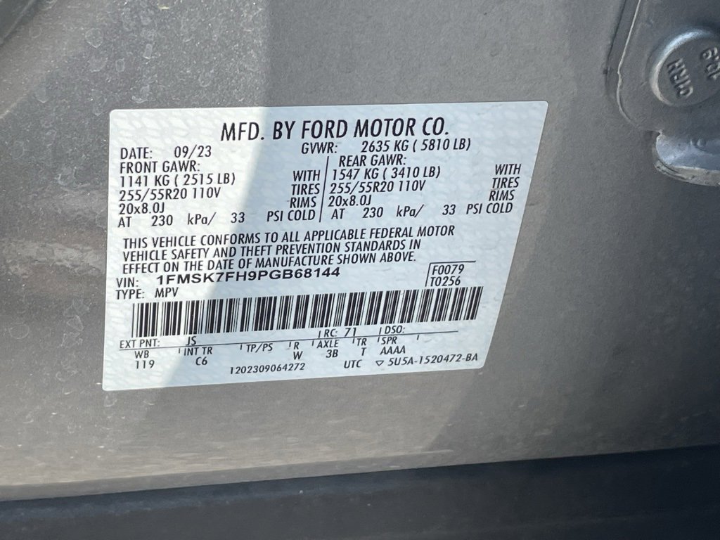 Used 2023 Ford Explorer Limited image 33