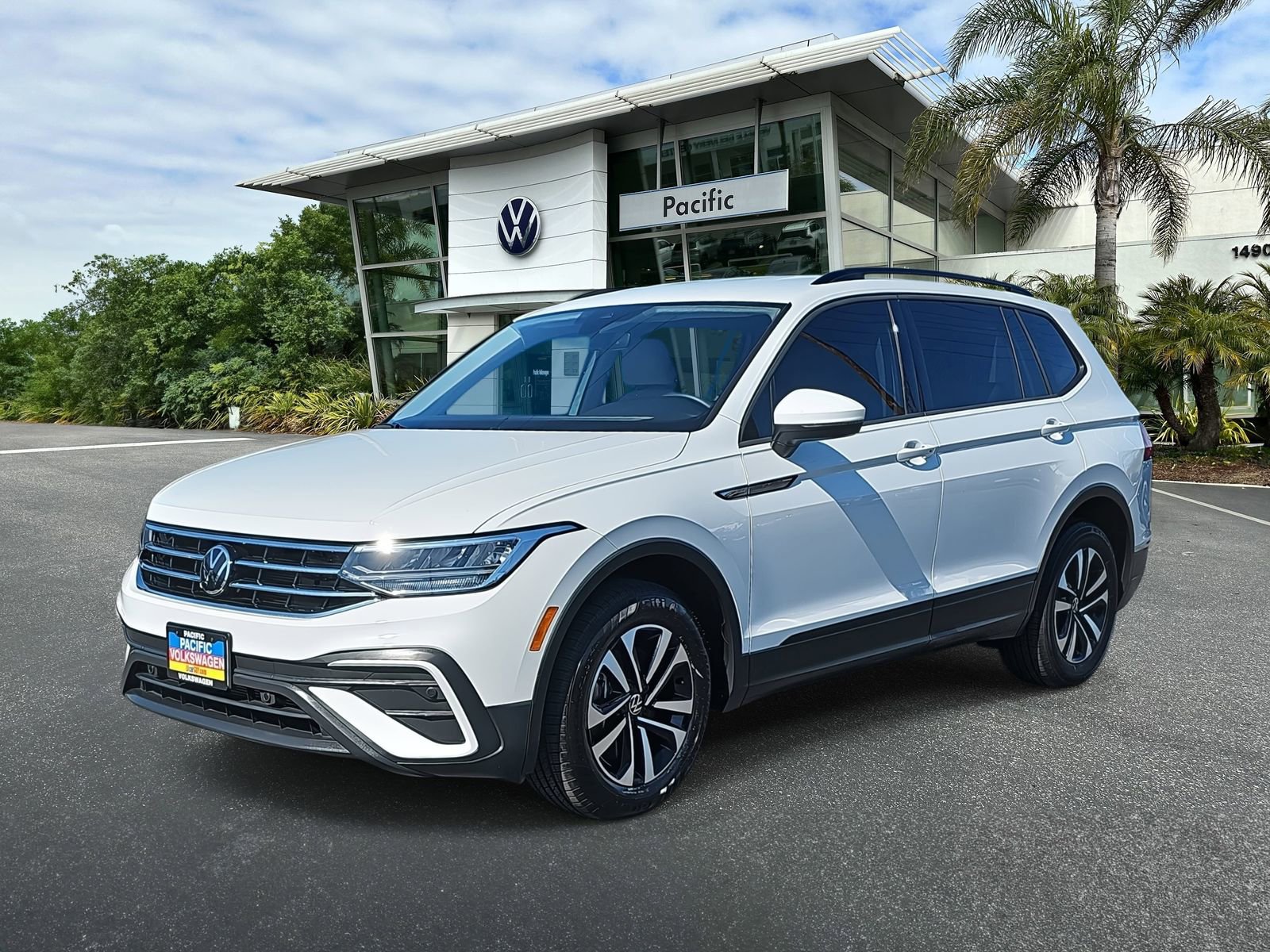 Used 2024 Volkswagen Tiguan S