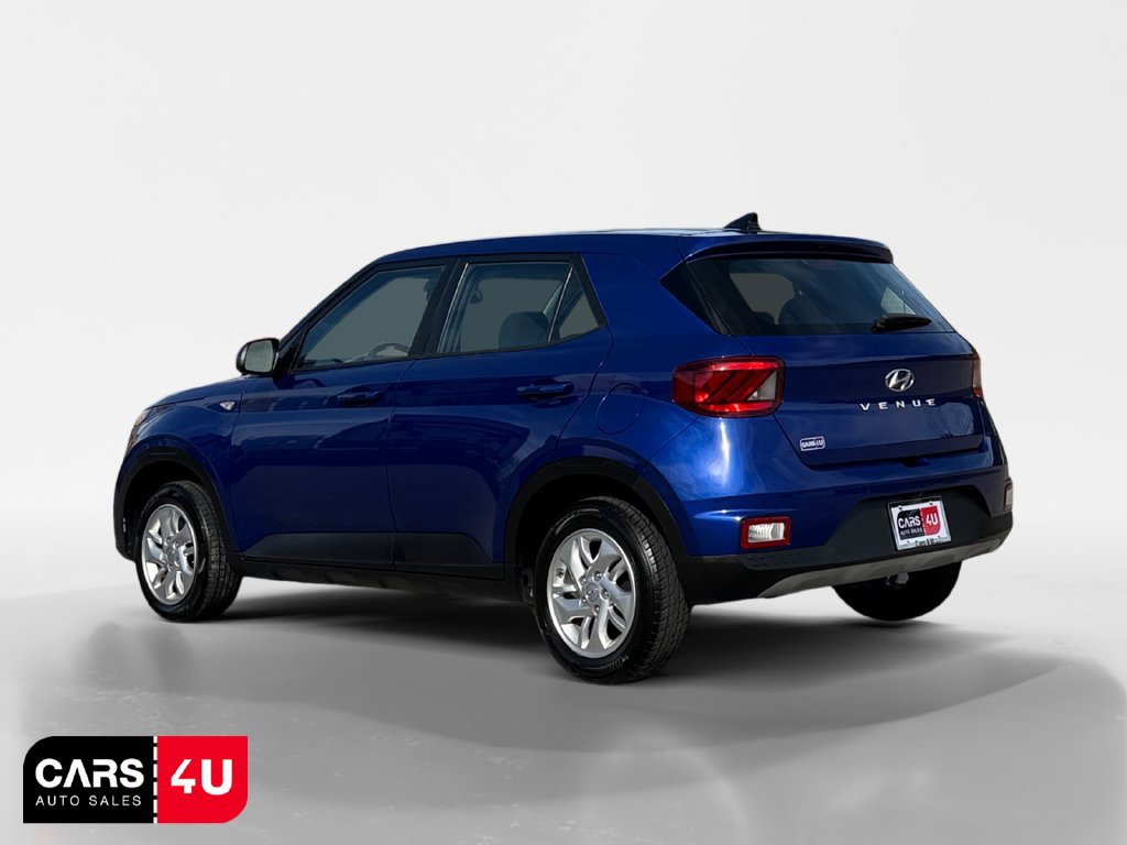 Used 2021 Hyundai Venue SE FWD image 5