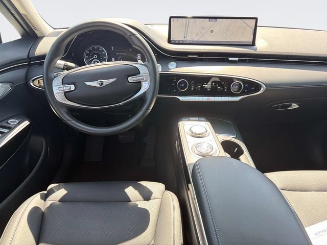 Used 2025 Genesis GV70 2.5T AWD/4WD image 17