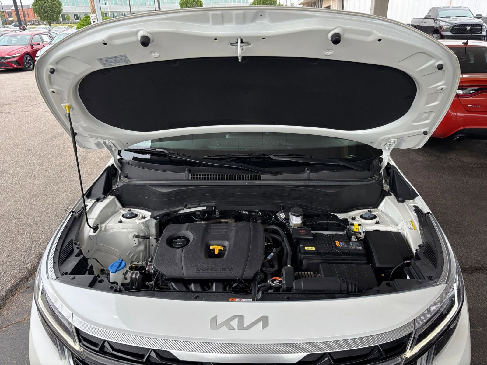 Used 2025 Kia Seltos S image 33