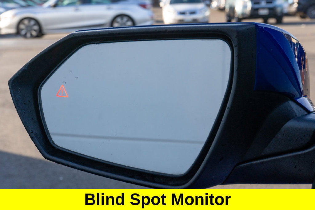 Used 2023 Hyundai Elantra Limited FWD image 17