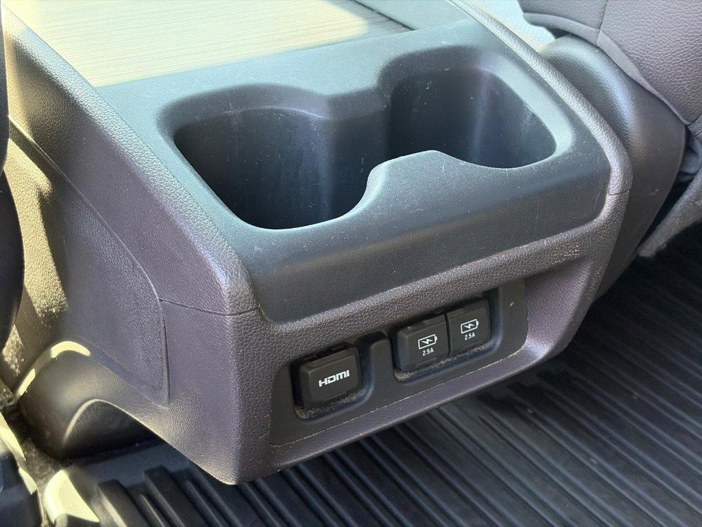 Used 2018 Honda Odyssey Elite image 11