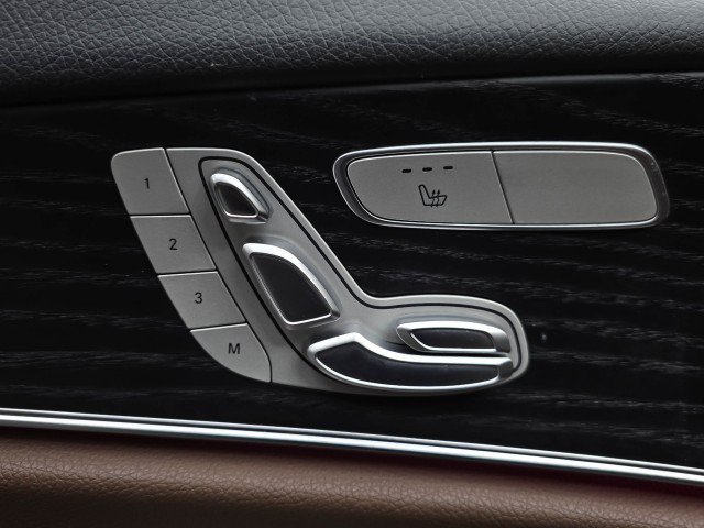 Used 2021 Mercedes-Benz E 350 4MATIC Sedan image 34