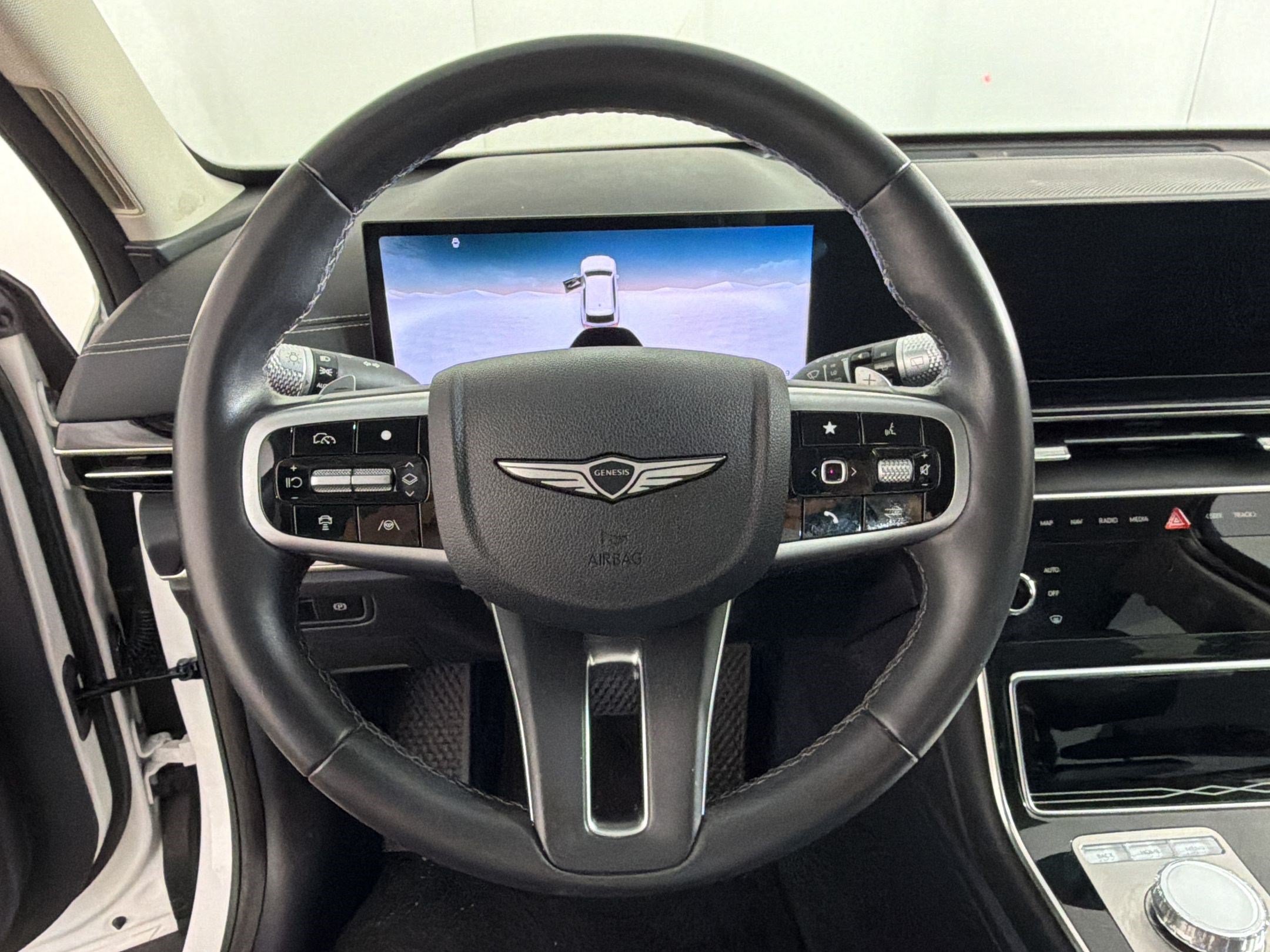 Used 2025 Genesis GV80 2.5T Standard AWD/4WD image 11