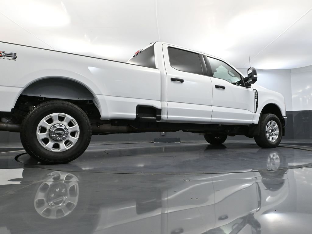 Used 2024 Ford F350 XLT w/ FX4 Off-Road Package image 50