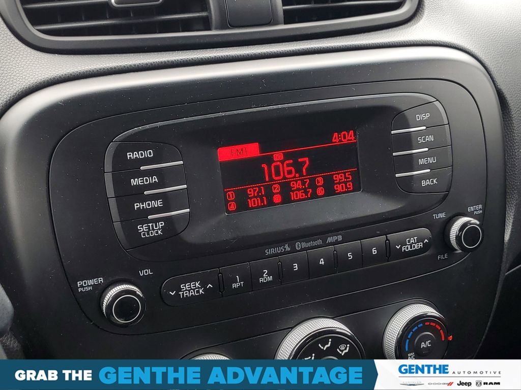 Used 2015 Kia Soul + image 18