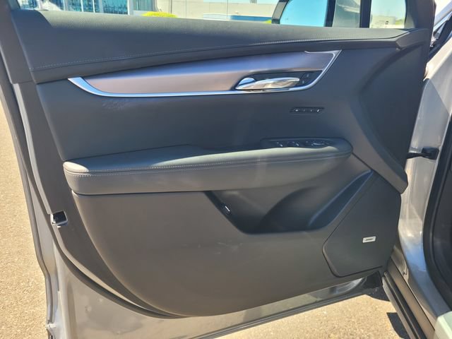 Used 2024 Cadillac XT6 Luxury AWD/4WD image 18