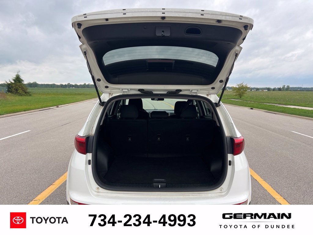 Used 2019 Kia Sportage LX FWD image 12