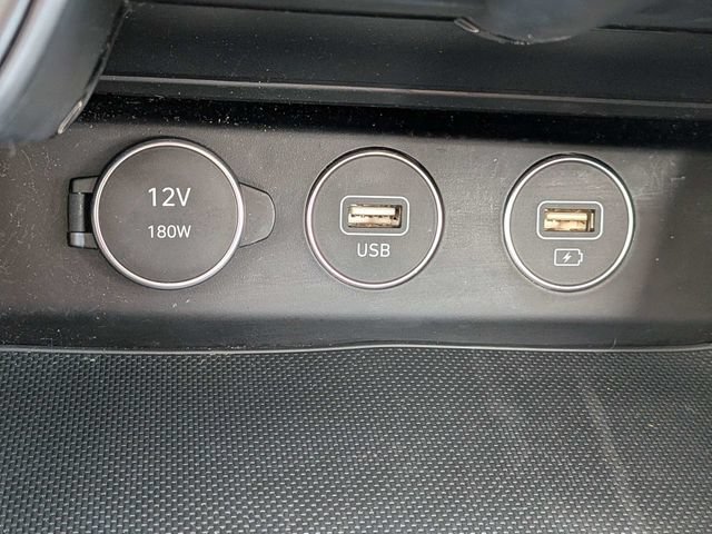 Used 2023 Genesis G70 2.0T AWD/4WD image 23