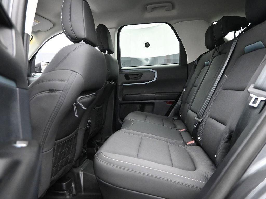 Used 2024 Ford Bronco Sport Badlands image 11