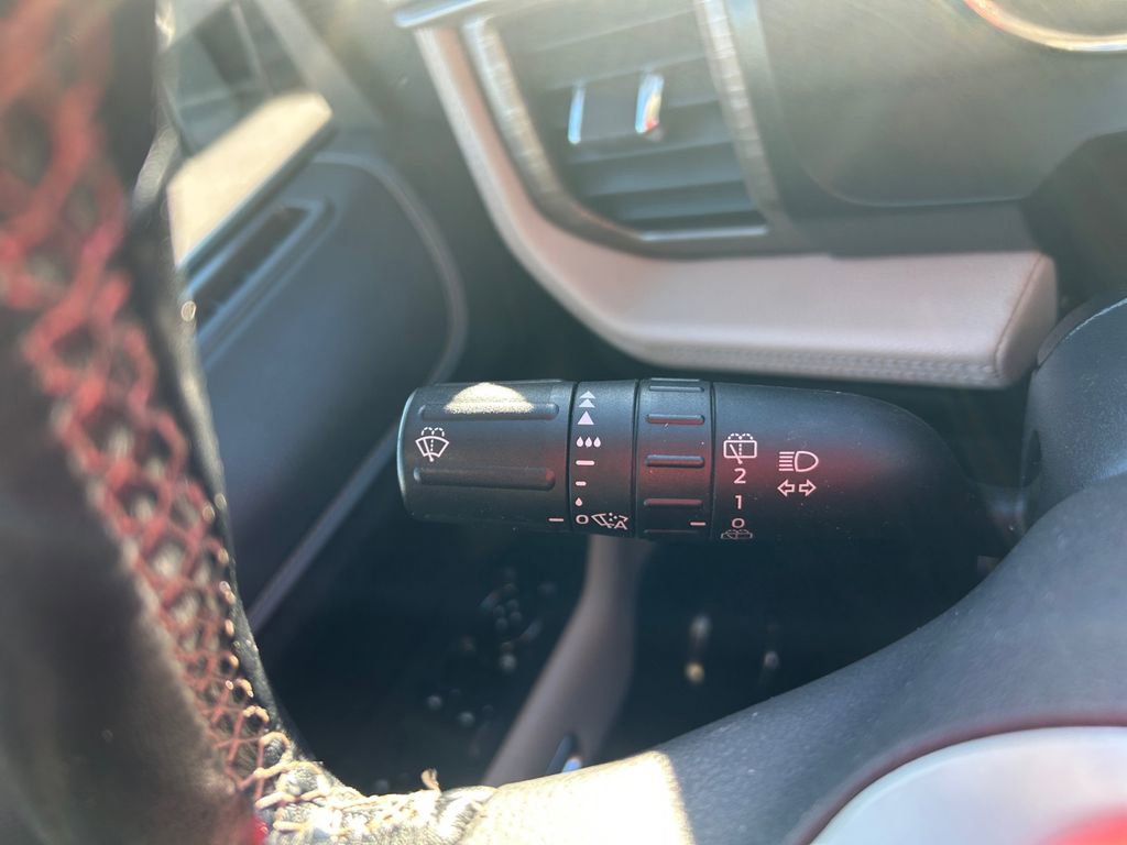 Used 2022 Ford Expedition Max Limited image 21